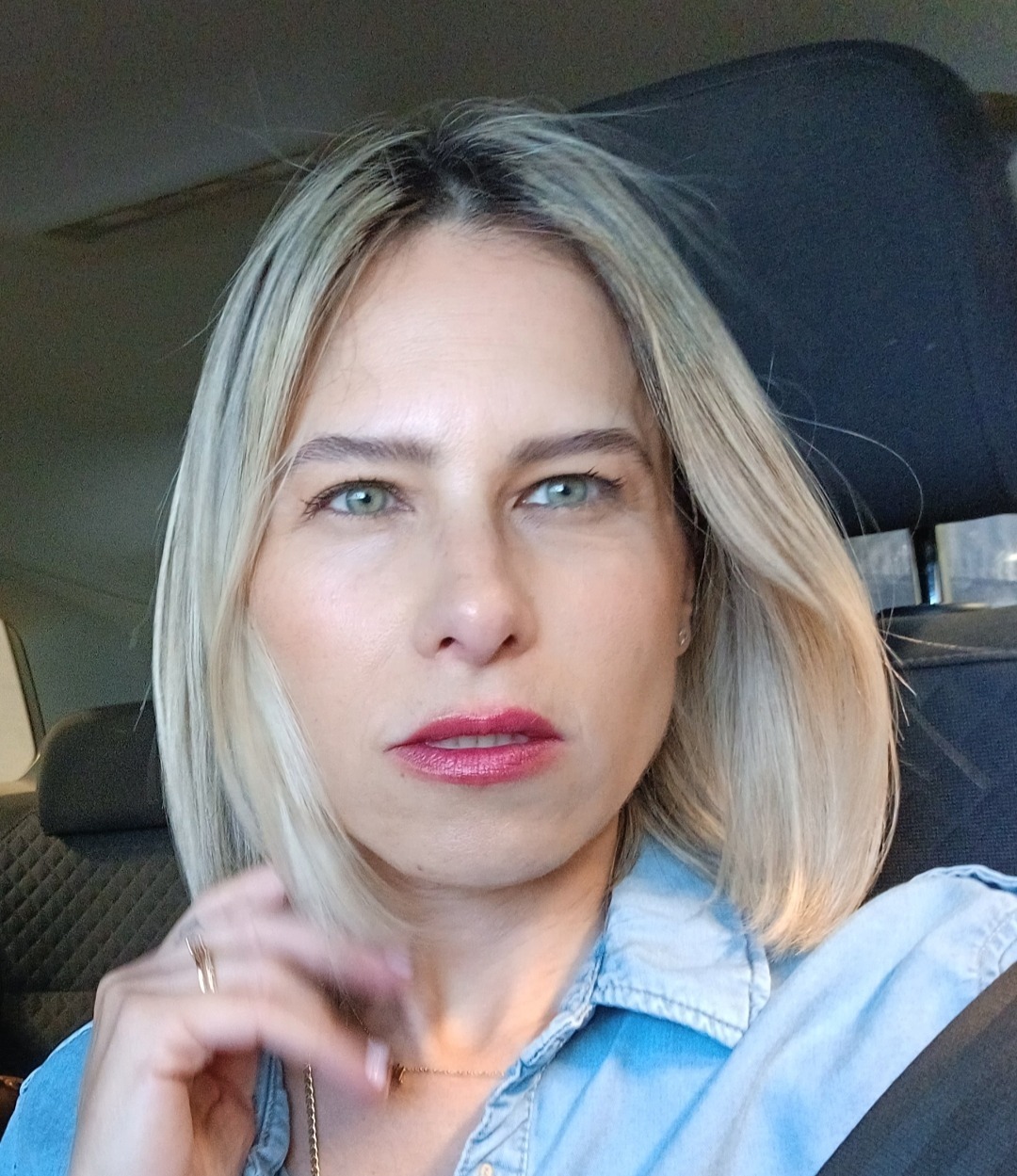 תמונת פנים