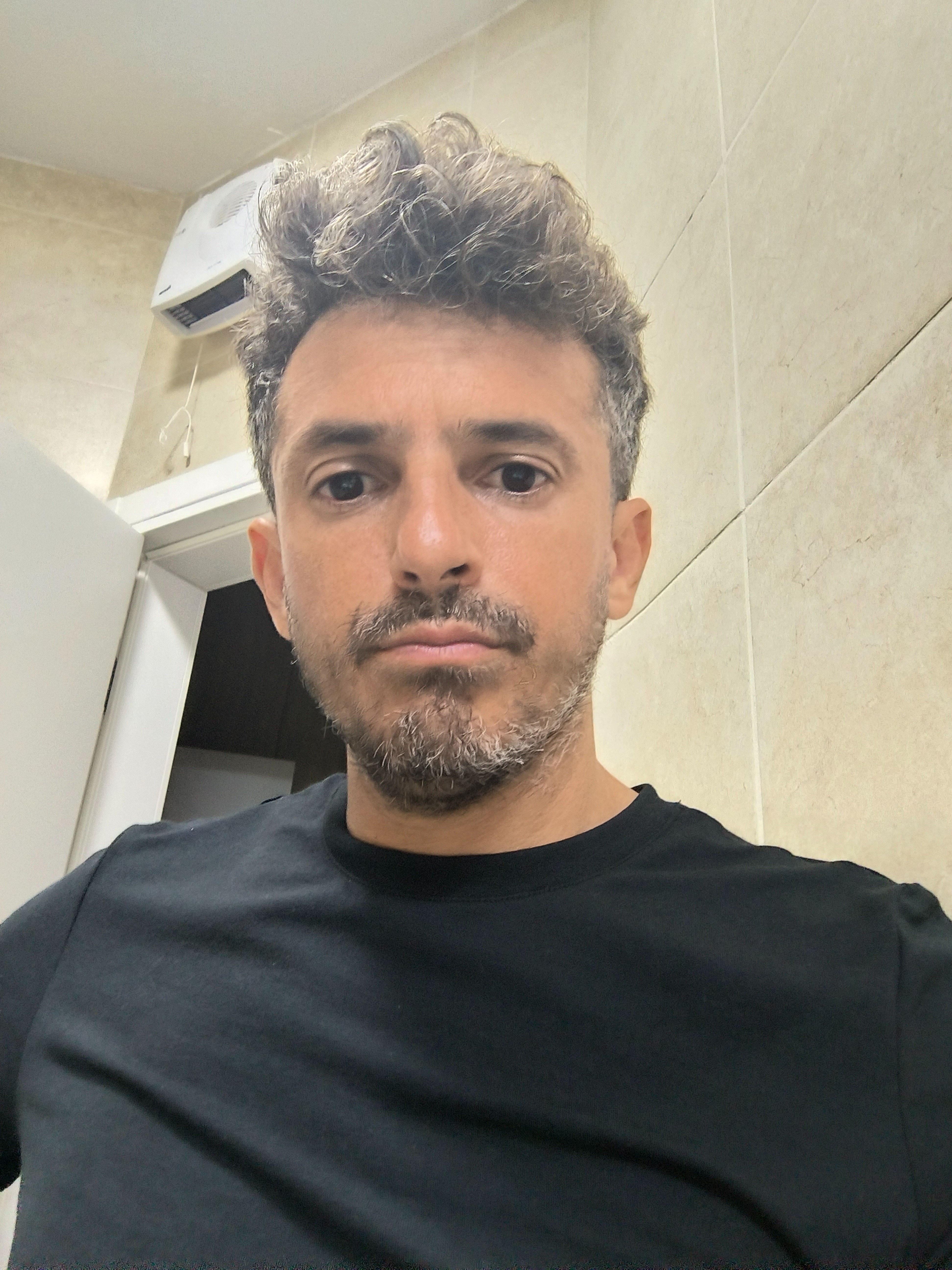 תמונת פנים