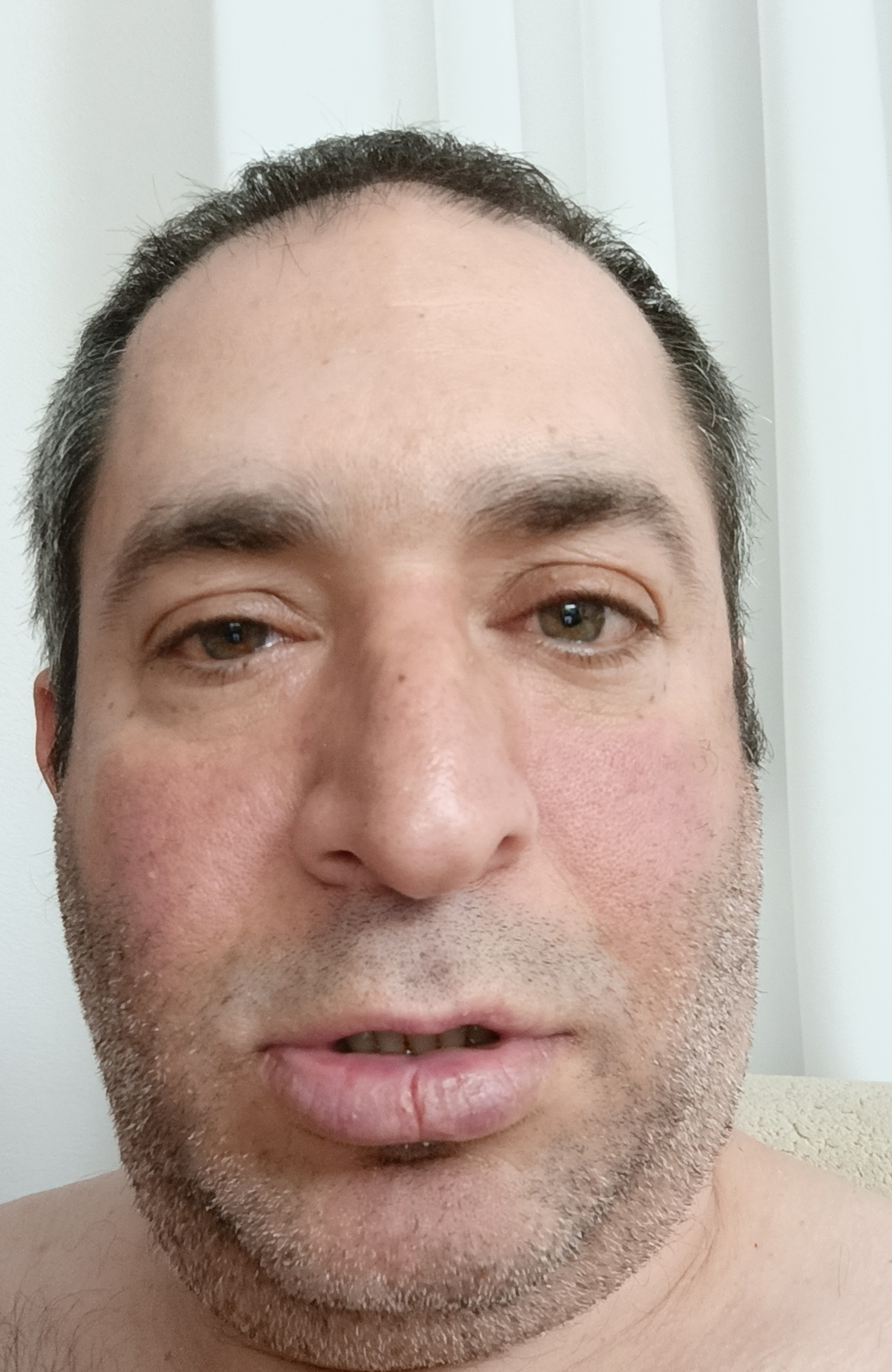 תמונת פנים