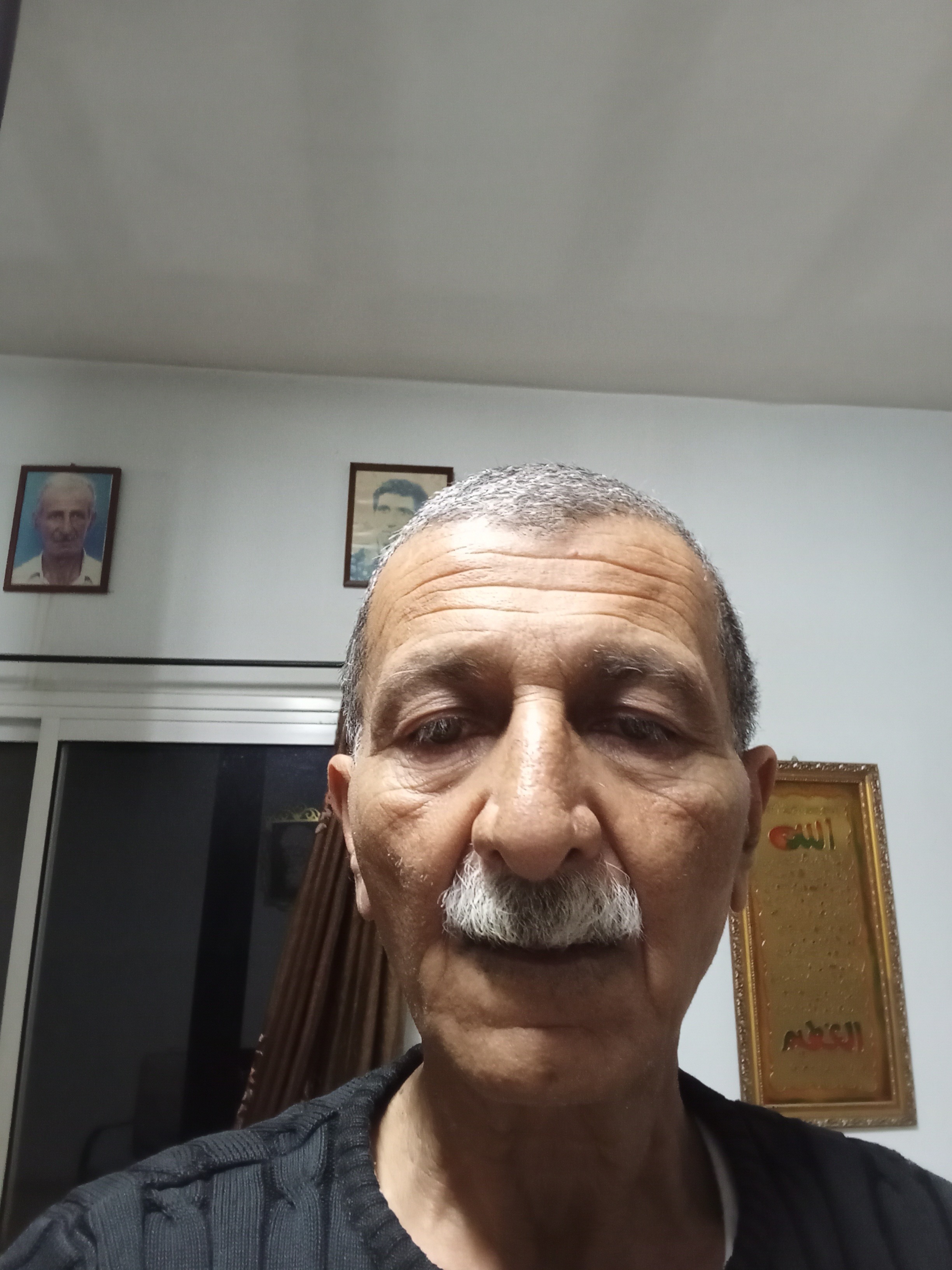 תמונת פנים